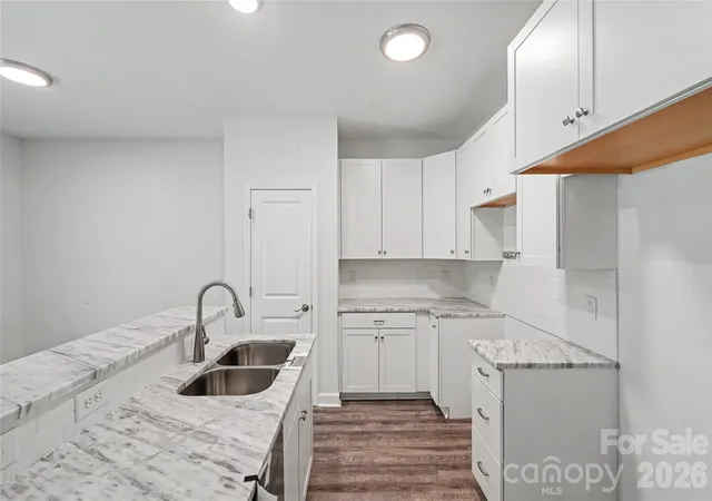 Photo 3 of Single family home for sale at 219 N Scruggs St, Gastonia, NC 28052 | MLS# 4403298 | Listing updated on 2026-09-28