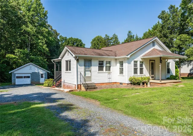 2nd image of 545 Mt Shepherd Rd, Asheboro, NC 27205 | MLS# 4403323