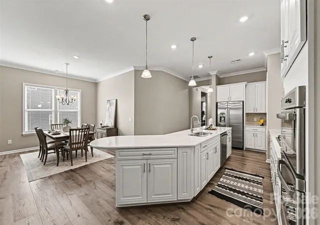 Photo 3 of Single family home for sale at 1015 Sugar Crk Rd, Fort Mill, SC 29707 | MLS# 4403336 | Listing updated on 2026-09-17