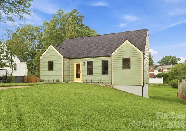 2nd image of 108 W Lee Ave, Bessemer City, NC 28016 | MLS# 4403355