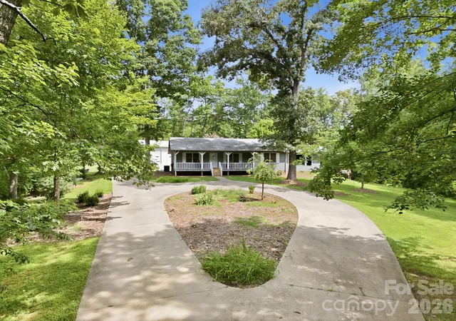 Photo 1 of Single family home for sale at 798 Worley Rd, Marion, NC 28752 | MLS# 4403363 | Listing updated on 2026-07-21