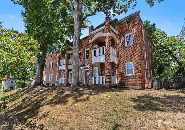 Condo for sale at 843 Ideal Way #11, Charlotte, NC 28203 | MLS# 4403367
