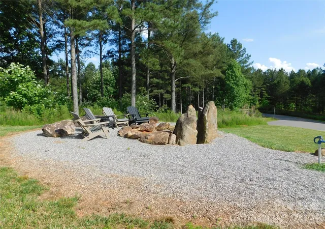 2nd image of 139 W Settings Blvd Nw #106, Morganton, NC 28655 | MLS# 4403390