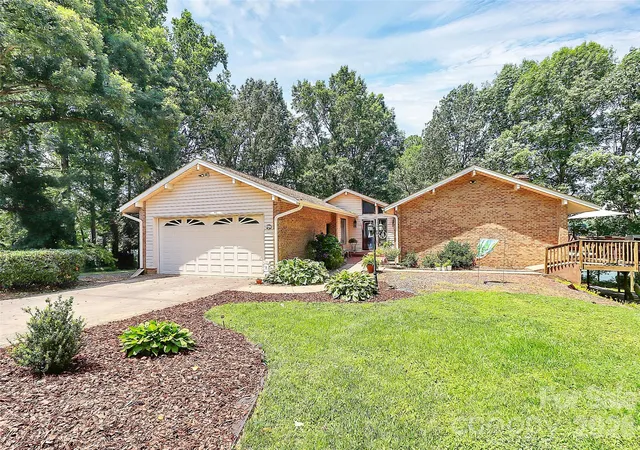 5th image of 160 Quail Hollow Dr, Kings Mountain, NC 28086 | MLS# 4403412