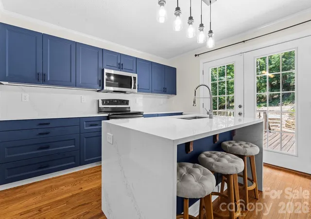 Photo 3 of Sale Pending at 3132 Stoney Brk Dr, Lenoir, NC 28645 | MLS# 4403414 | Listing updated on 2026-09-08