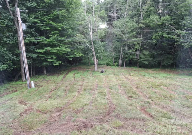 Photo 5 of Single family home for sale at 232 Tilson Dr, Mars Hill, NC 28754 | MLS# 4403424 | Listing updated on 2026-08-21