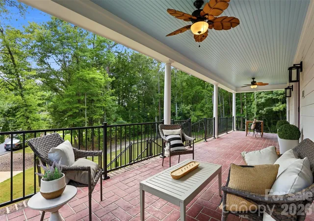 3rd image of 2698 Oakhurst Dr, Rock Hill, SC 29732 | MLS# 4403425