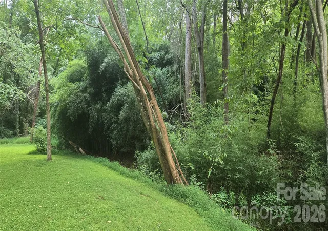 Photo 4 of Single family home for sale at 2593 Hickory Hwy, Statesville, NC 28677 | MLS# 4403429 | Listing updated on 2026-09-17