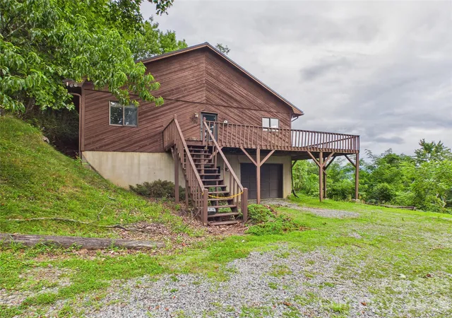 1st image of 7904 Pinnacle Wind Ln, Lenoir, NC 28645 | MLS# 4403443