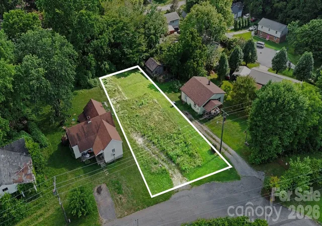 2nd image of 207 Mill St, Morganton, NC 28655 | MLS# 4403449