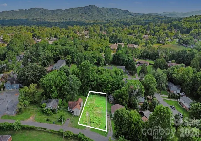 4th image of 207 Mill St, Morganton, NC 28655 | MLS# 4403449