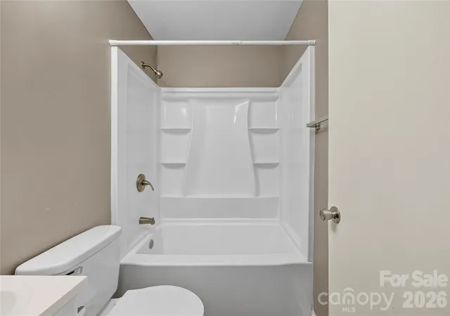 Photo 2 of Single family home for sale at 9408 Spruce Pine Pl, Charlotte, NC 28210 | MLS# 4403457 | Listing updated on 2026-09-29
