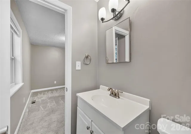 Photo 3 of Single family home for sale at 9408 Spruce Pine Pl, Charlotte, NC 28210 | MLS# 4403457 | Listing updated on 2026-09-29