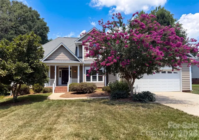Homes for sale in Belmont, NC | 212 Timberlane Dr, Belmont, NC 28012 | MLS# 4403473