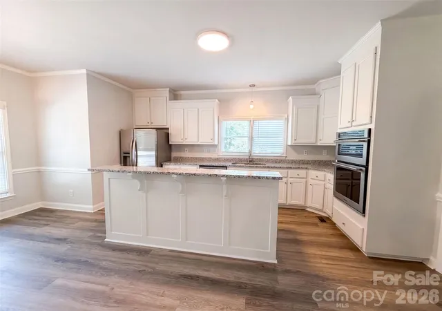 Homes for sale in Belmont, NC | 212 Timberlane Dr, Belmont, NC 28012 | MLS# 4403473