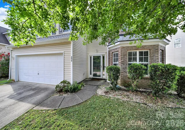 2nd image of 898 Coach House Ct, Rock Hill, SC 29730 | MLS# 4403477