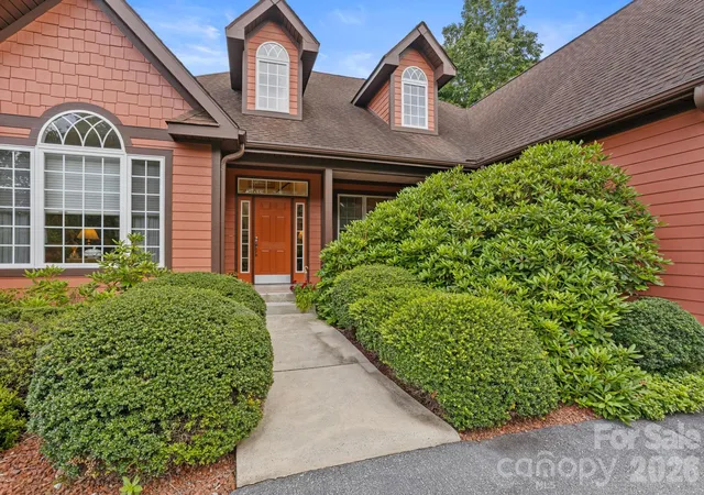 3rd image of 100 Crestgrove Dr, Flat Rock, NC 28731 | MLS# 4403519