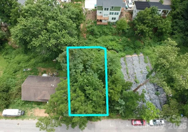2nd image of 99999 Fairfax Ave, Asheville, NC 28806 | MLS# 4403521