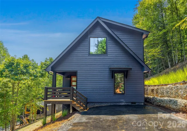 Photo 1 of Single family home for sale at 87 Catatoga Trl, Marion, NC 83452 | MLS# 4403584 | Listing updated on 2026-08-26