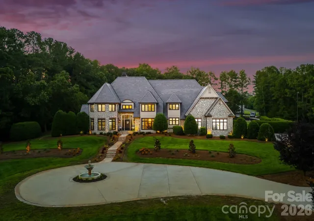 Photo 1 of Mansion for sale at 525 Lake Lynn Rd, Concord, NC 28025 | MLS# 4403591 | Listing updated on 2026-08-18