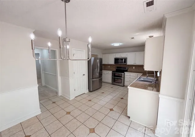 Photo 2 of Single family home for sale at 729 Cress School Rd, Salisbury, NC 28147 | MLS# 4403593 | Listing updated on 2026-09-14