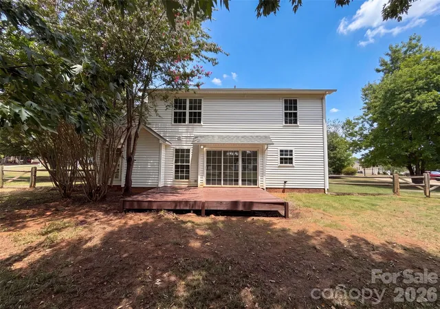 Photo 4 of Single family home for sale at 729 Cress School Rd, Salisbury, NC 28147 | MLS# 4403593 | Listing updated on 2026-09-14