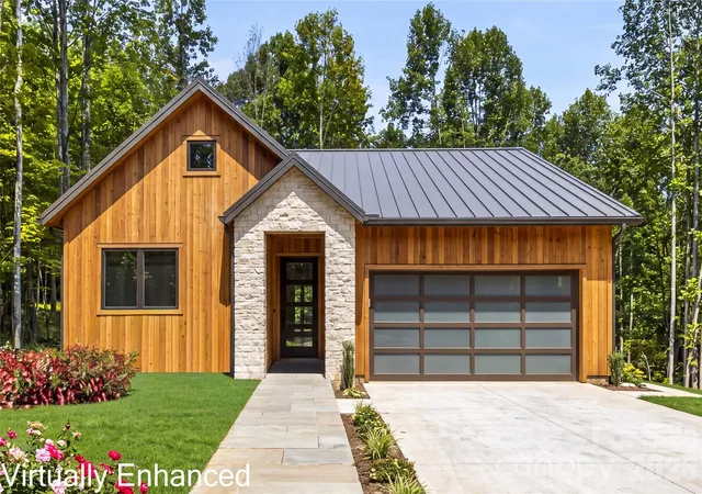 Photo 1 of Single family home for sale at 107 Catatoga Trl, Marion, NC 83452 | MLS# 4403603 | Listing updated on 2026-08-28
