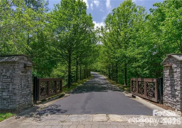 4th image of 99999 Caddis Ln #92, Horse Shoe, NC 28742 | MLS# 4403604
