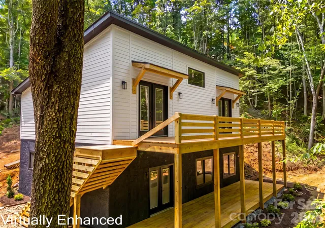 Photo 2 of Single family home for sale at 119 Catatoga Trl, Marion, NC 83452 | MLS# 4403608 | Listing updated on 2026-08-26