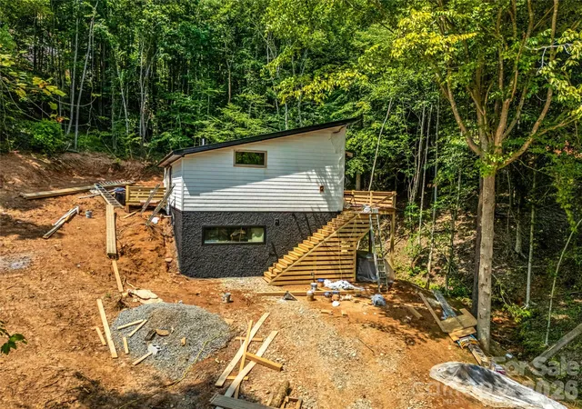 Photo 3 of Single family home for sale at 119 Catatoga Trl, Marion, NC 83452 | MLS# 4403608 | Listing updated on 2026-08-26
