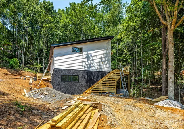 Photo 4 of Single family home for sale at 119 Catatoga Trl, Marion, NC 83452 | MLS# 4403608 | Listing updated on 2026-08-26