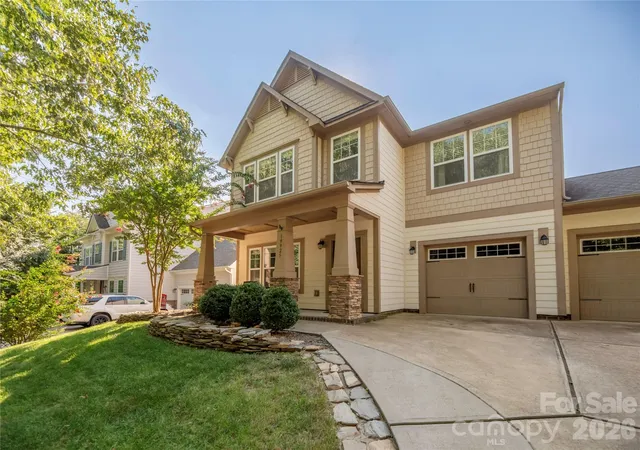 2nd image of 19925 Wooden Tee Dr, Davidson, NC 28036 | MLS# 4403616