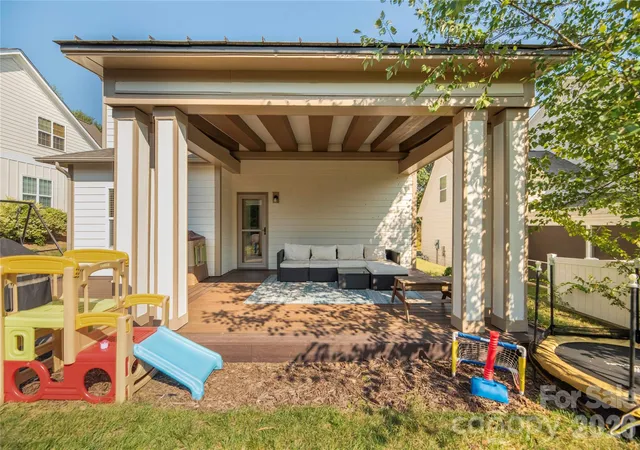 5th image of 19925 Wooden Tee Dr, Davidson, NC 28036 | MLS# 4403616