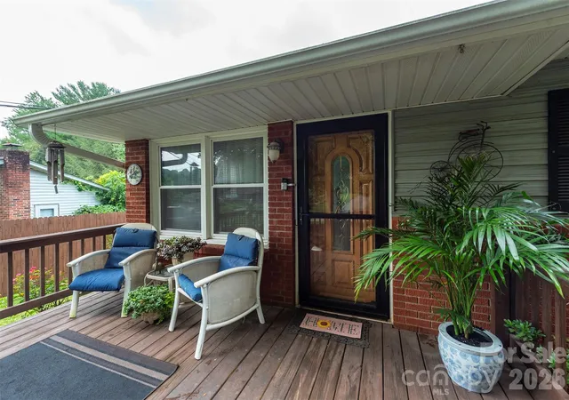 1st image of 424 Lower Grassy Branch Rd, Asheville, NC 28805 | MLS# 4403617