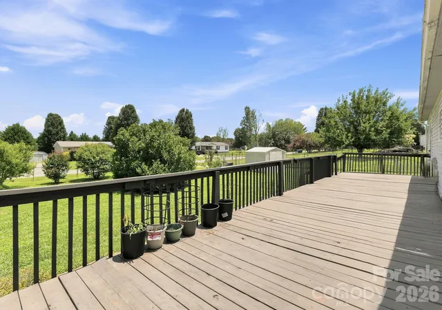 3rd image of 2299 Dellinger Dr, Newton, NC 28658 | MLS# 4403619