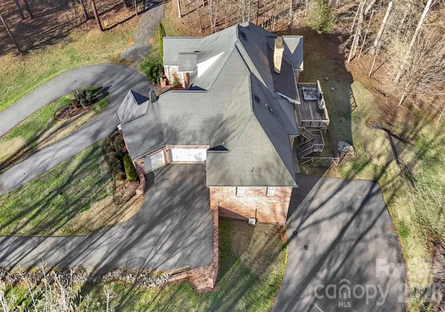 Photo 3 of Single family home for sale at 12711 Moores Chapel Rd, Charlotte, NC 28214 | MLS# 4403634 | Listing updated on 2026-09-17