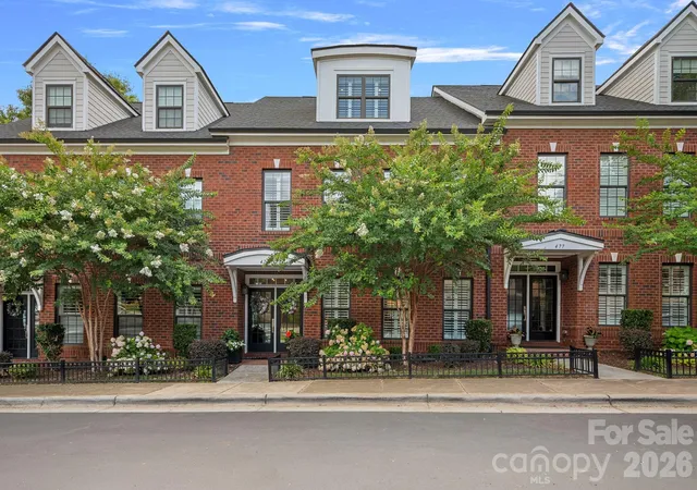 1st image of 473 S Main St, Davidson, NC 28036 | MLS# 4403660