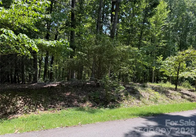 Land for sale at 00 Brookwood Rd, Charlotte, NC 28215 | MLS# 4403691