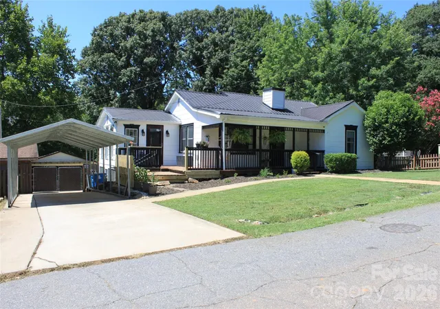 1st image of 206 Bentwood Dr, Forest City, NC 28043 | MLS# 4403721
