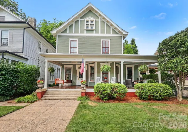 Single family home for sale at 314 E Kingston Ave, Charlotte, NC 28203 | MLS# 4403731