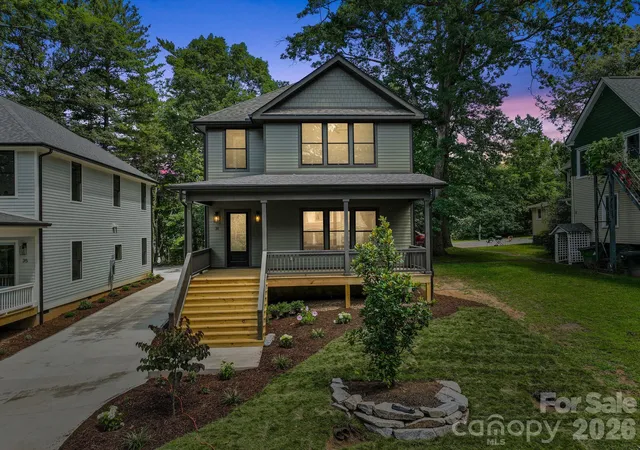 1st image of 31 Grindstaff Dr, Asheville, NC 28803 | MLS# 4403732
