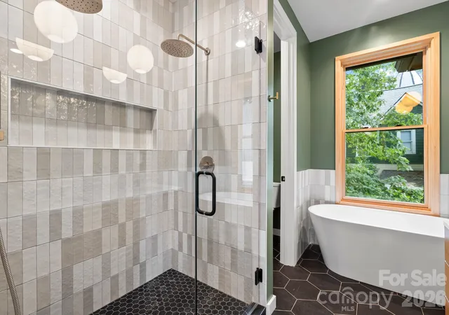 5th image of 31 Grindstaff Dr, Asheville, NC 28803 | MLS# 4403732