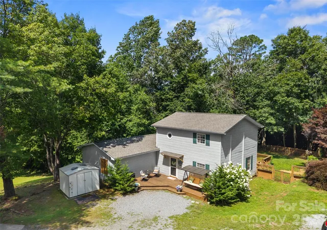 Photo 1 of Single family home for sale at 105 Big Bear Dr, Pisgah Forest, NC 28768 | MLS# 4403746 | Listing updated on 2026-08-26