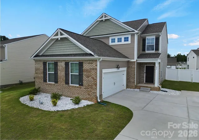 Photo 2 of Single family home for sale at 644 Synclaire Pl, Rock Hill, SC 29730 | MLS# 4403758 | Listing updated on 2026-09-23