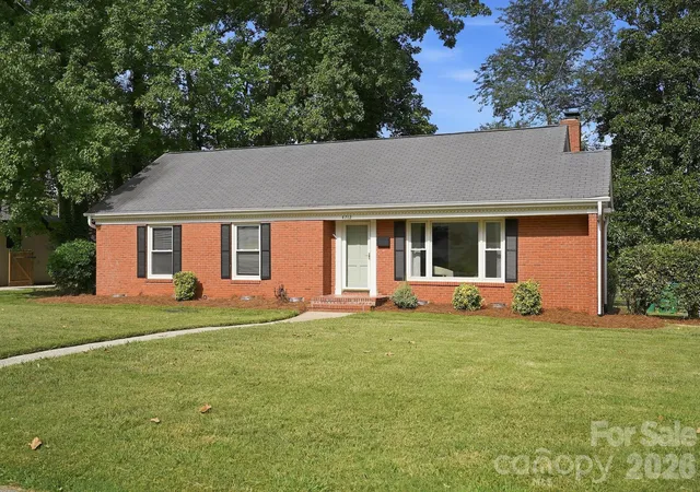 Photo 2 of Single family home for sale at 4712 Fairheath Rd, Charlotte, NC 28210 | MLS# 4403783 | Listing updated on 2026-09-08