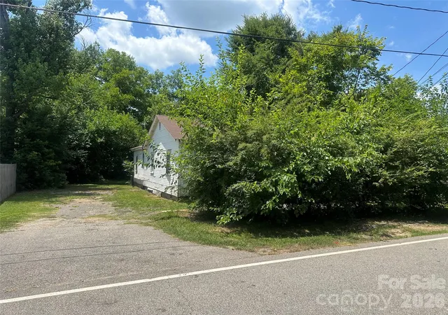Photo 3 of Single family home for sale at 238 Cornelius Dr, Rock Hill, SC 29730 | MLS# 4403784 | Listing updated on 2026-07-22