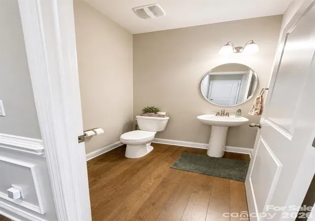 Photo 4 of Single family home for sale at 3943 Norman View Dr #8, Sherrills Ford, NC 28673 | MLS# 4403785 | Listing updated on 2026-08-13