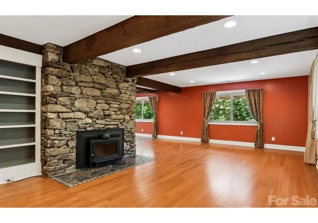 4th image of 3 Edelweiss Dr, Horse Shoe, NC 28742 | MLS# 4403799