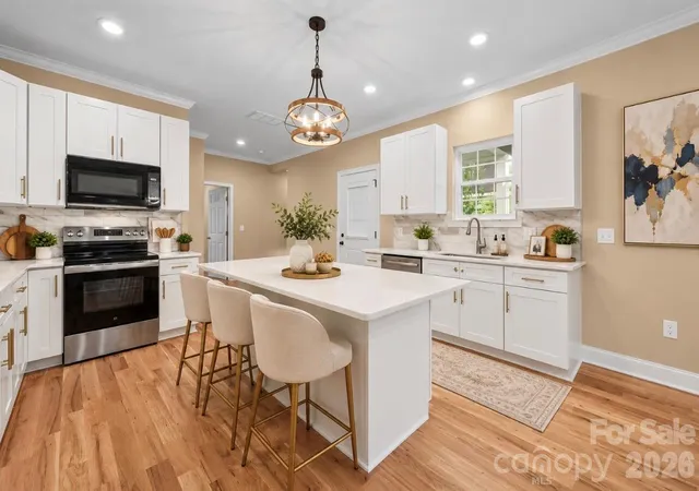 Photo 3 of Single family home for sale at 111 Hemphill Ave, Chester, SC 29706 | MLS# 4403805 | Listing updated on 2026-10-15