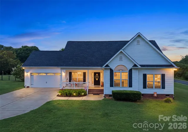 Photo 1 of Sale Pending at 684 Pitts Rd, Catawba, SC 29704 | MLS# 4403837 | Listing updated on 2026-08-29